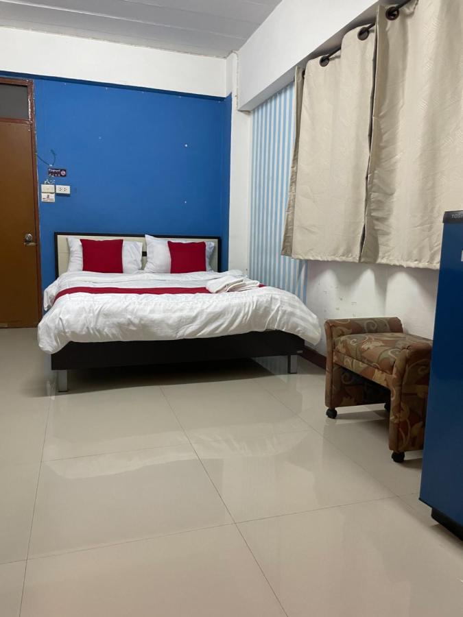 Gedkanok Apartment Bangkok Bagian luar foto