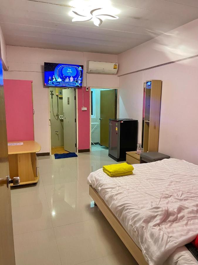 Gedkanok Apartment Bangkok Bagian luar foto