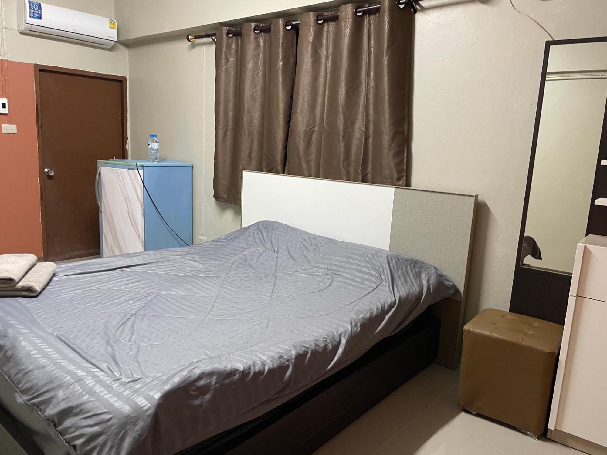 Gedkanok Apartment Bangkok Bagian luar foto